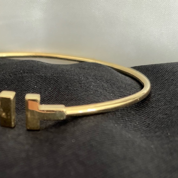 Tiffany T Wire Gold Bracelet Narrow - Picture 5 of 6